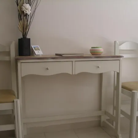 Apartament Camelia & *